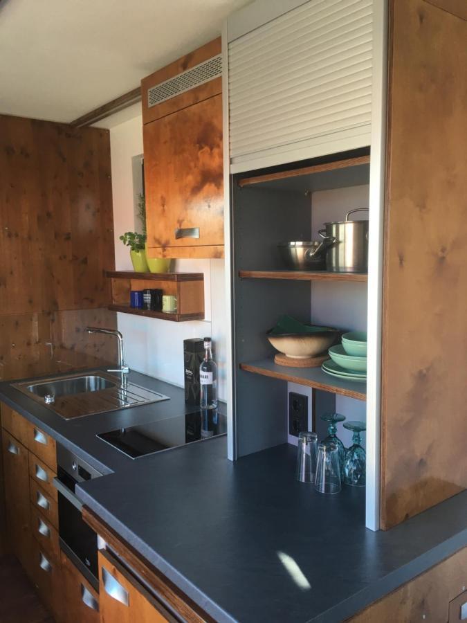 Tiny House Im Seecontainer Mit Parkplatz, Glasfaser, Netflix, Veranda Und Gehobener Ausstattung Coburg Exterior foto